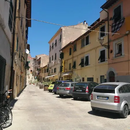 Un Mare Di Apartment *